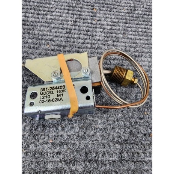 Hatco Other - HATCO 02.16.025A.00 T-Stat Limit Mech Wet 210F Man FREE SHIPPING!!!